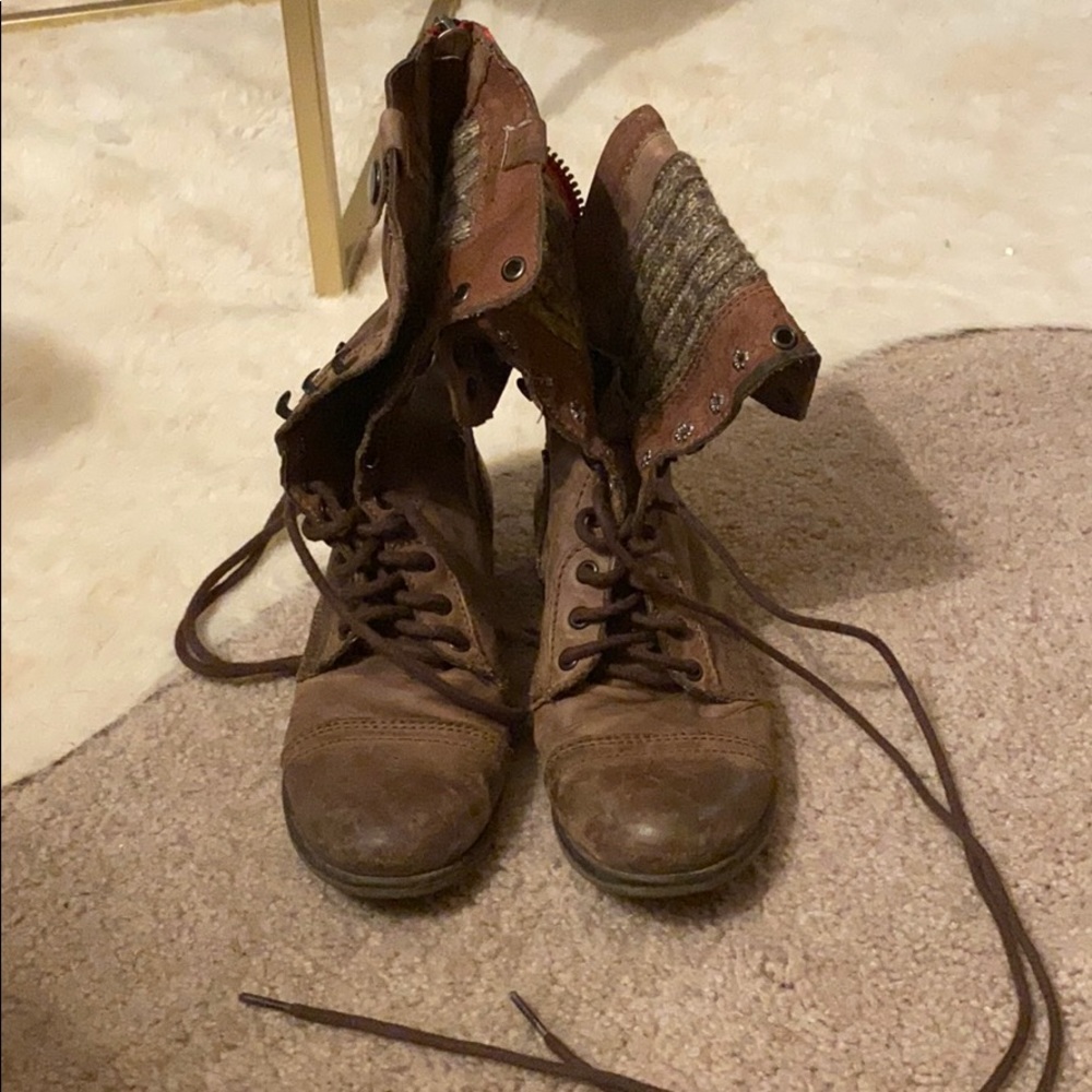 Steve Madden lace up combat boots
